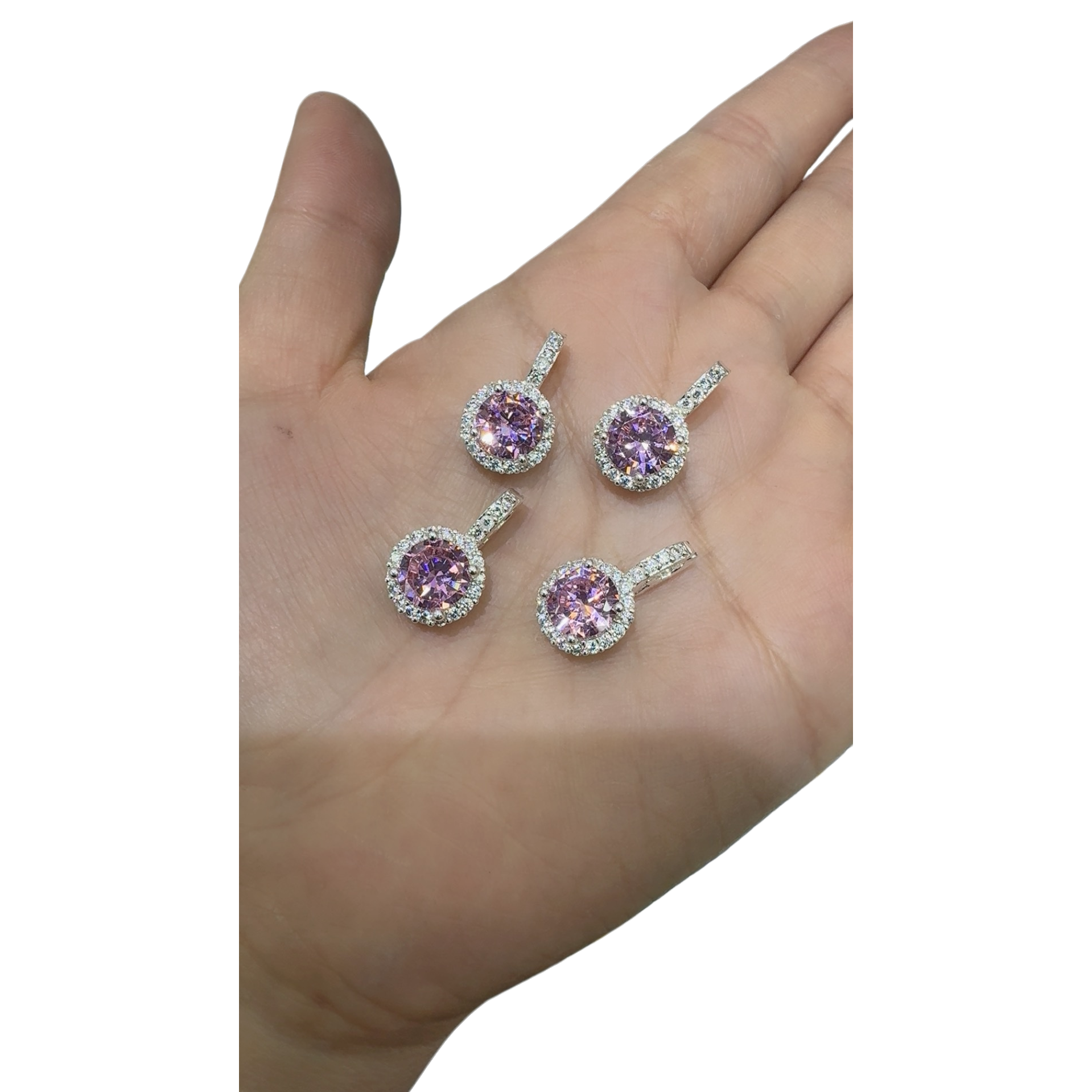 القلادة الأرجوانية، القلادة الفضية Item Picture