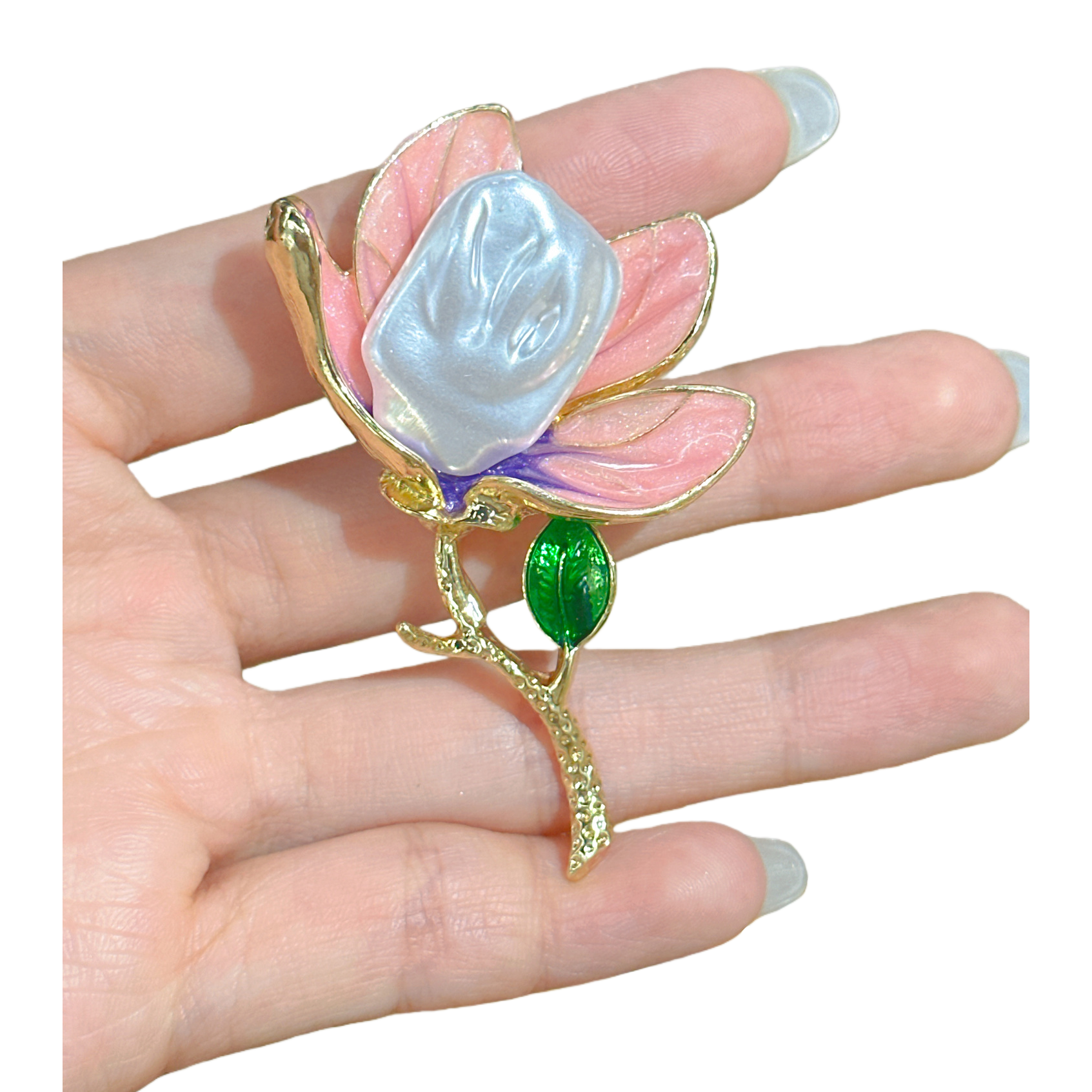 Golden flower branch brooch, pink petals, white stamens and green leaves, exquisite ladies' accessory Item Picture