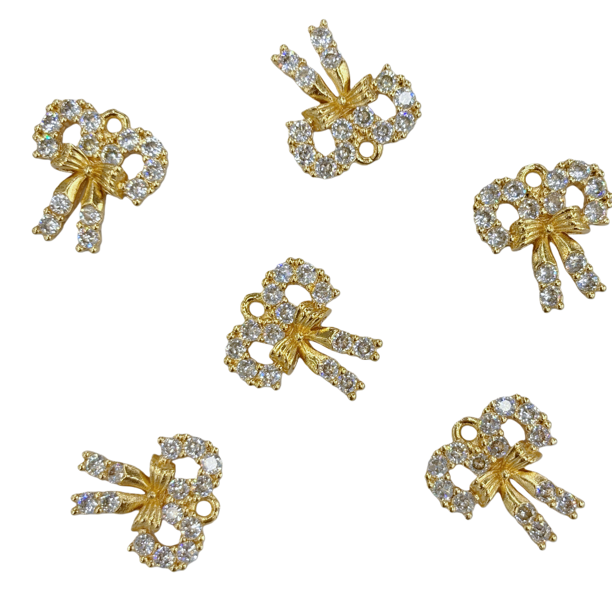 A fashionable, versatile and exquisite gift with a golden diamond-encrusted bow pendant Item Picture