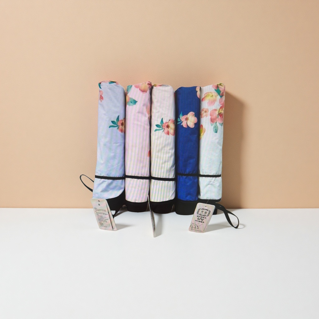 Cinco paraguas plegable con patrón floral portátil protección solar y solar de doble uso ligero y compacto
