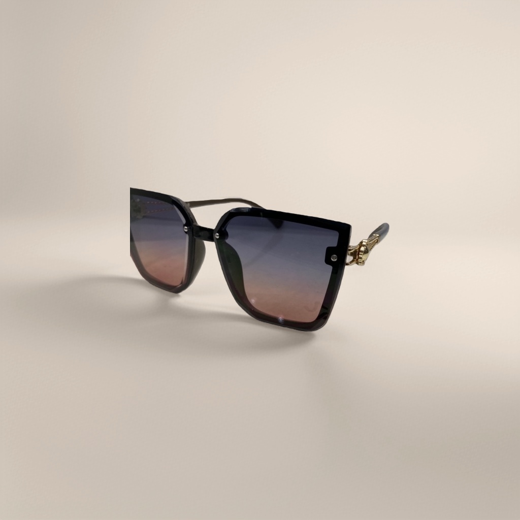 Black gradient lens sunglasses, fashionable UV-resistant polarized sunglasses Application Scenario