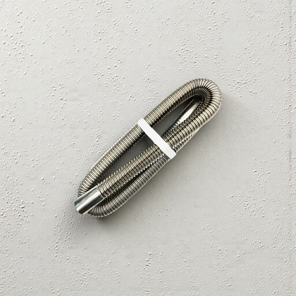 Stainless steel exhaust pipe fittings for parking heater with spiral pattern exhaust pipe Application Scenario