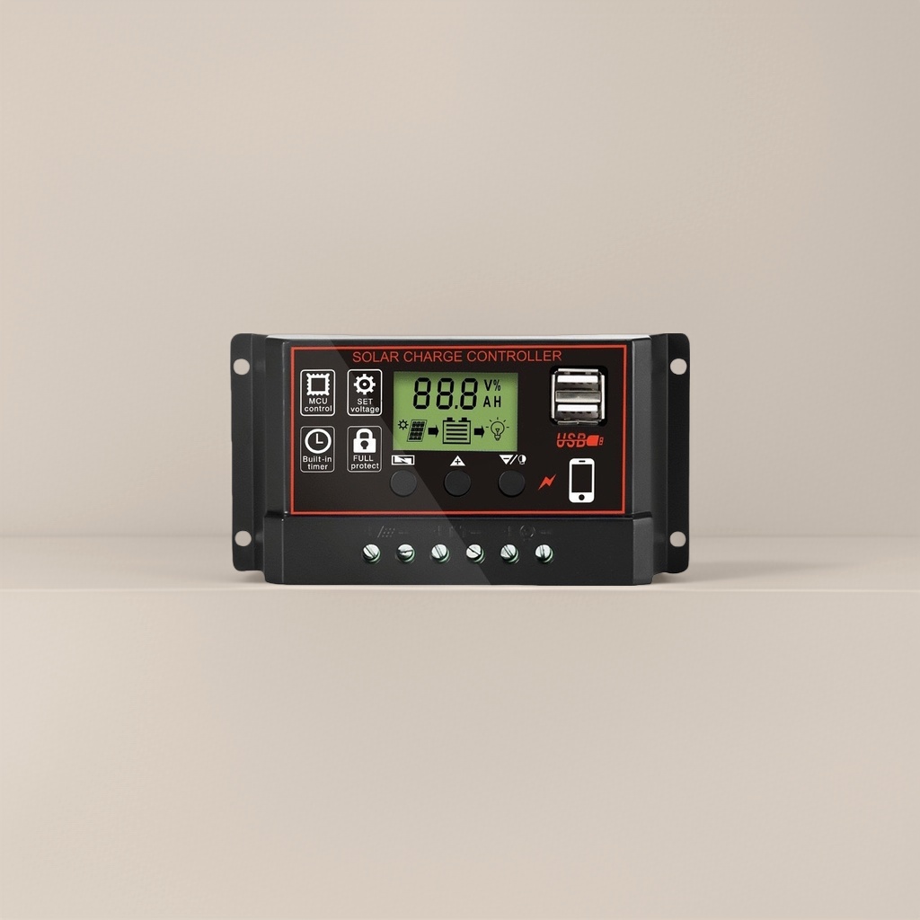 黑色太阳能充电控制器 12V24V双电压 光伏系统专用 防水防尘