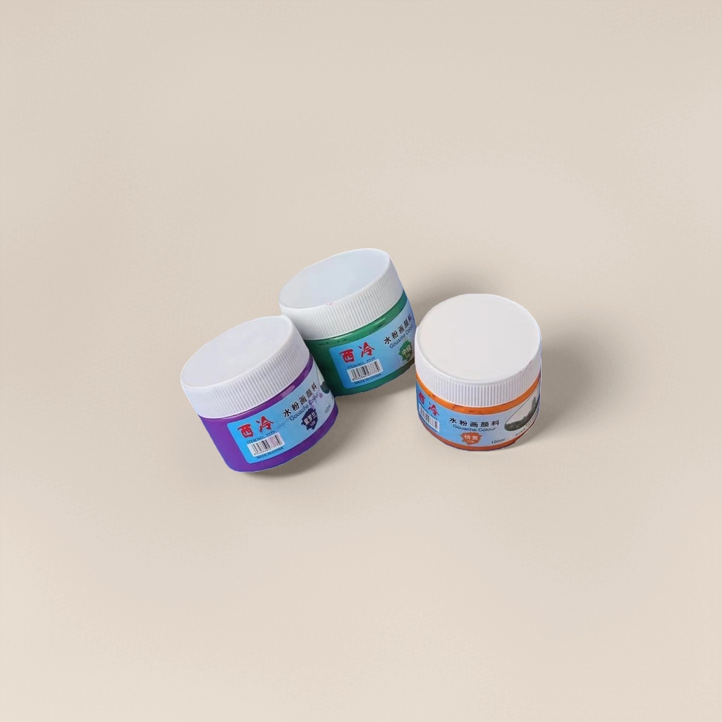 Tres botellas de gouache pigmento morado verde naranja tanque con tapa blanca