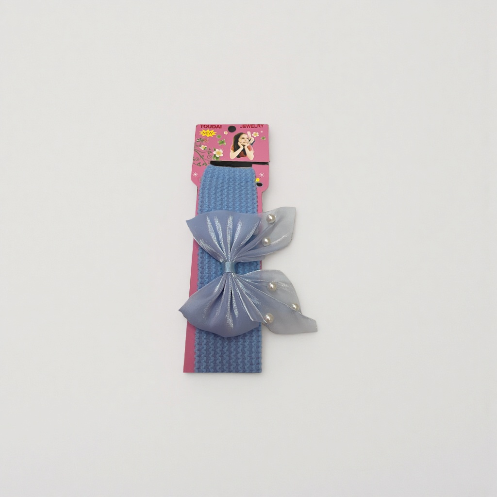 A fashionable and versatile adult headpiece for girls decorated with a blue hair band and pearl bows Specification image