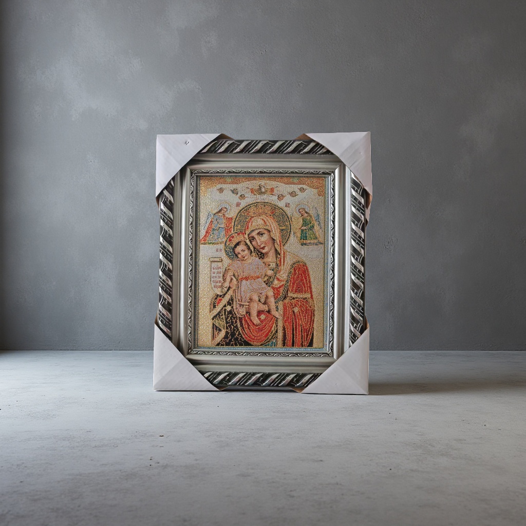 Silver carved photo frame, mother and child brocade painting, decorative painting, living room and bedroom hanging painting Application Scenario