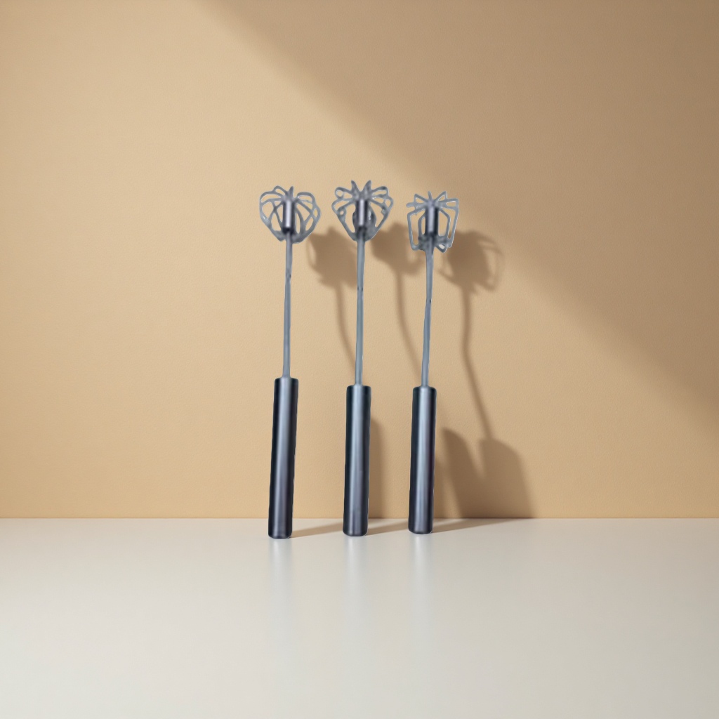 The silver high-elasticity egg beater is a household baking mixer that is lightweight and effortless Application Scenario