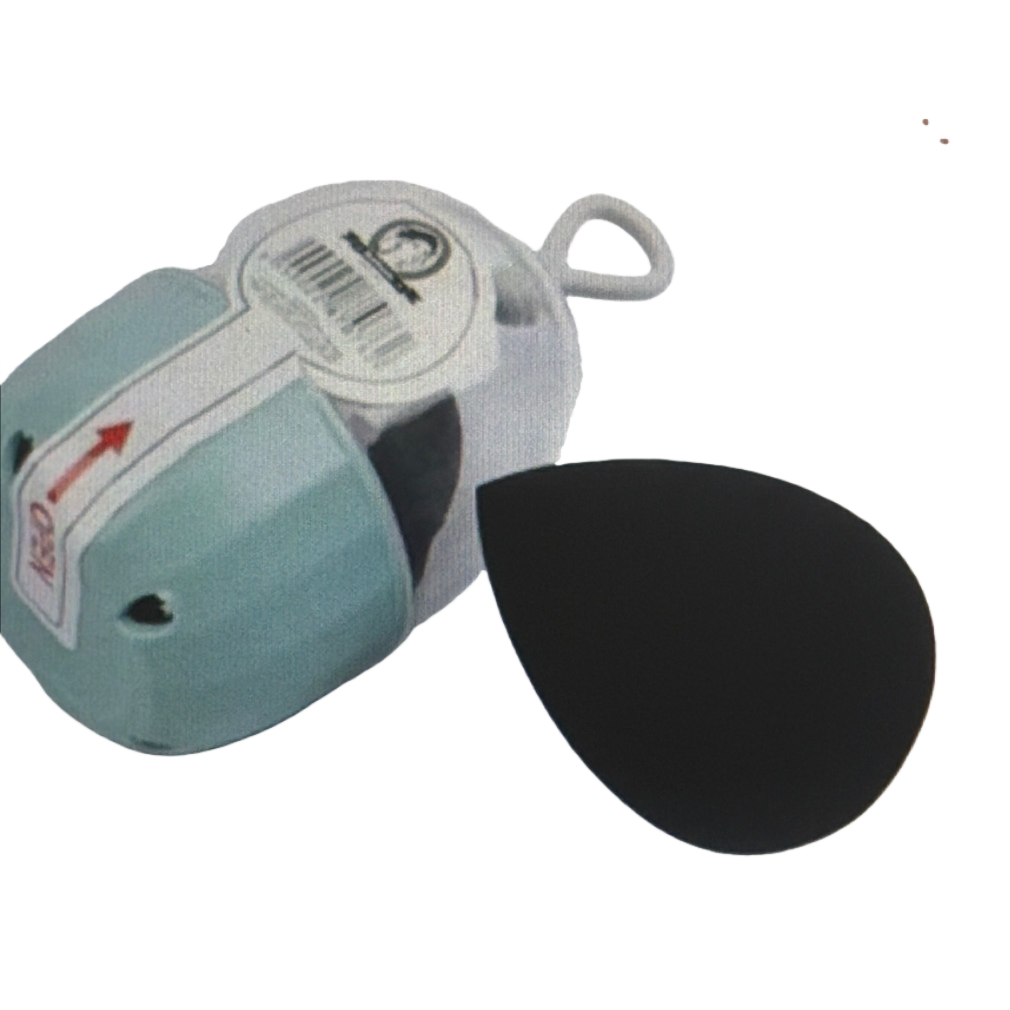 A portable pencil sharpener set for students with a light green pencil sharpener and a black sponge eraser Item Picture