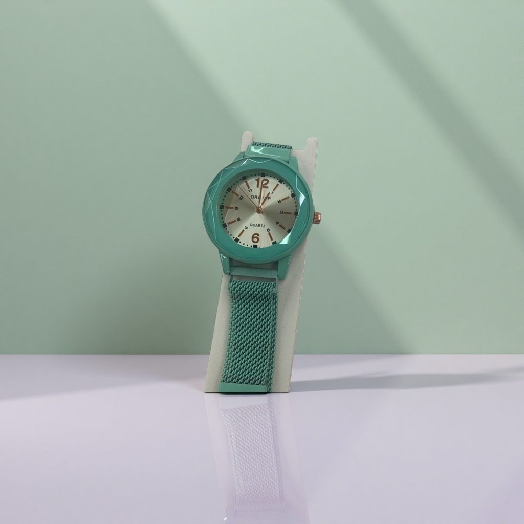 النعناع الأخضر هو الموضة الكوارتز ساعة اليد النسائية Specification image