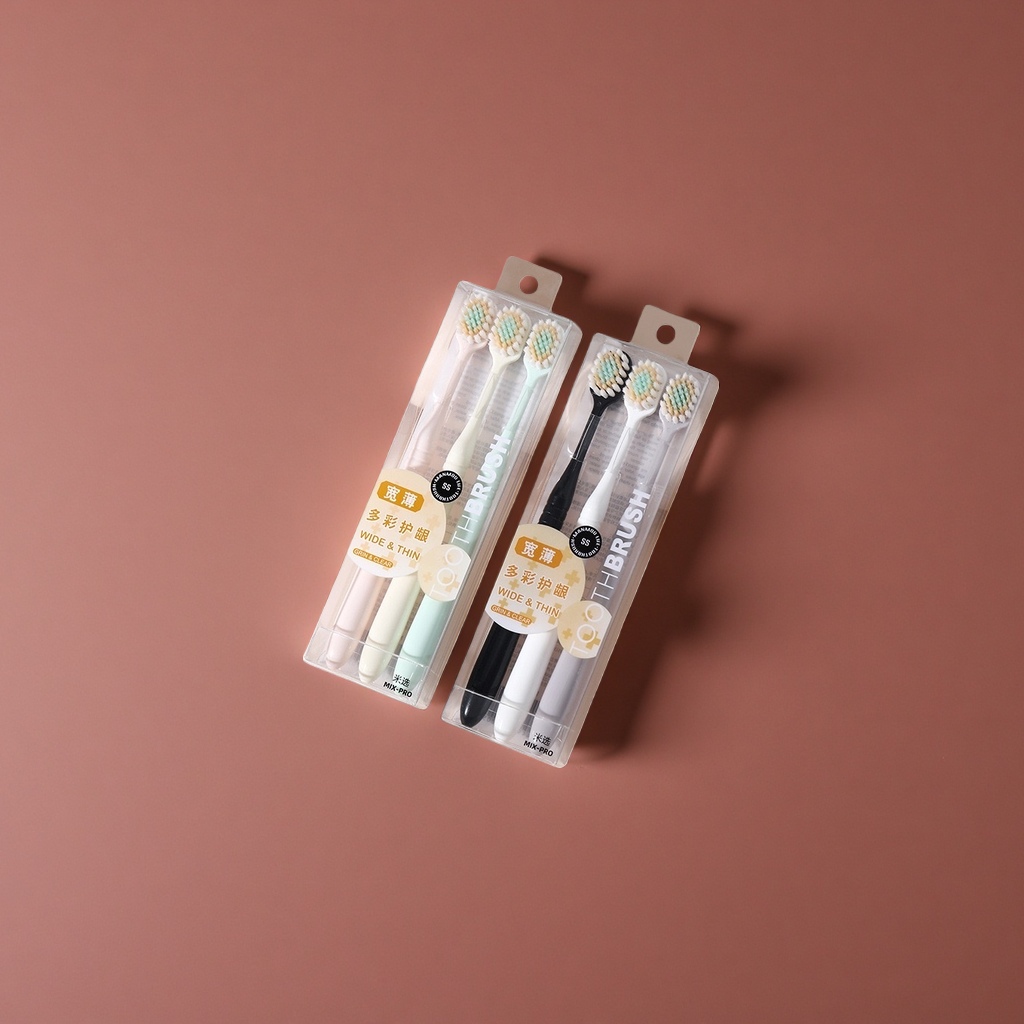 多彩护龈牙刷套装产品图