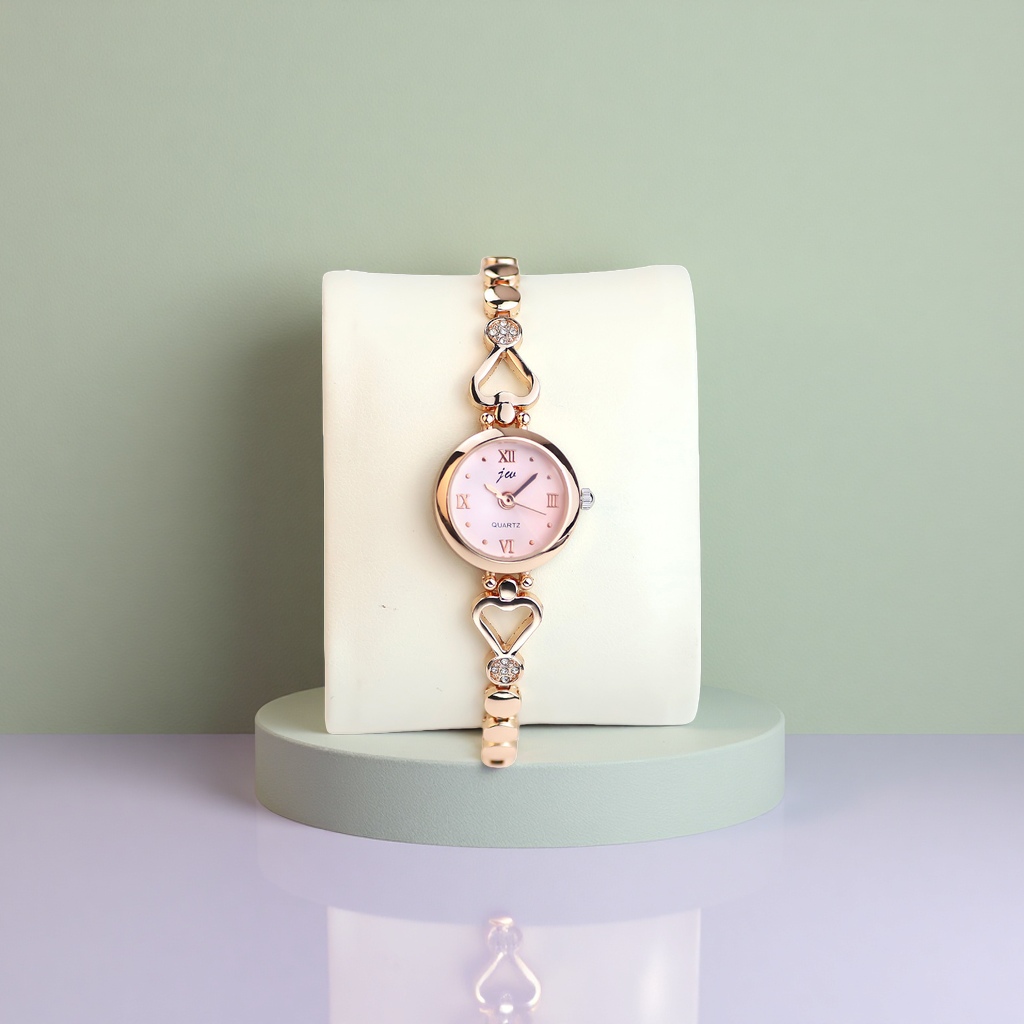 A rose gold heart-shaped decorated ladies' watch