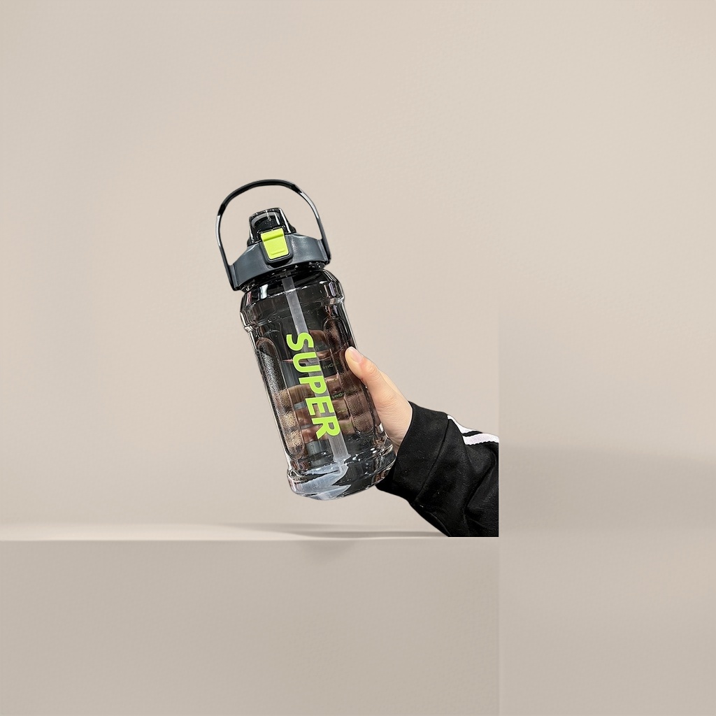 The black hand-held water cup has a large capacity for heat and cold preservation, is portable, simple and fashionable, and is suitable for both office and home use