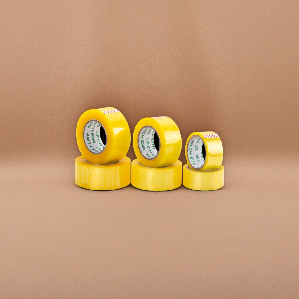 Yellow transparent tape roll 30mmx50m household and office sealing and packing tape Application Scenario