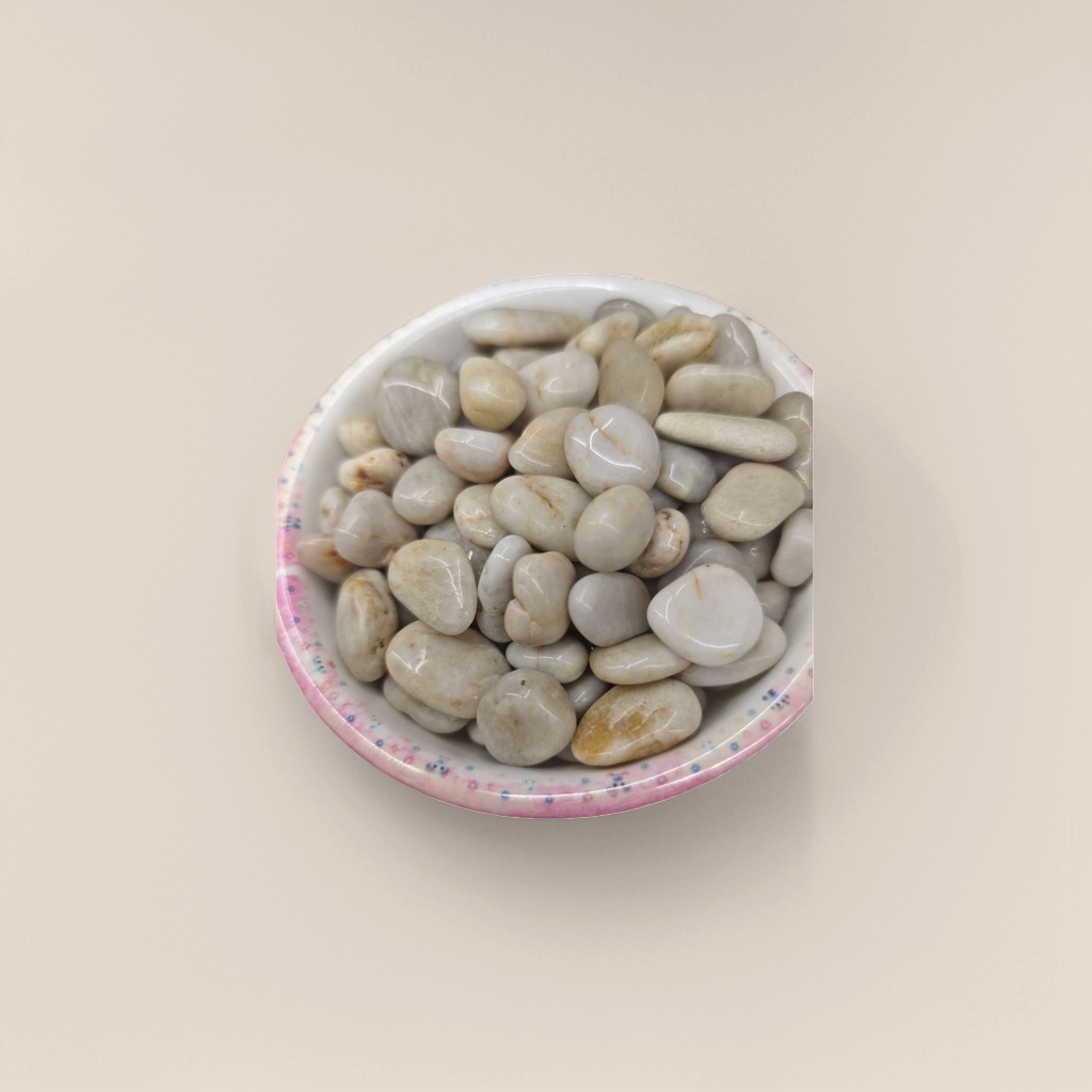 White pebbles are natural stones used for garden landscaping, courtyard paving and decoration Application Scenario