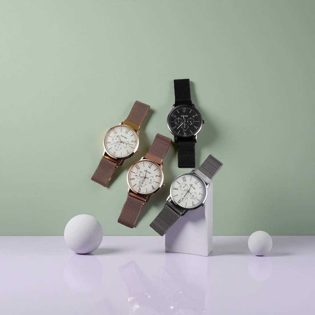 Cuatro bandas de malla de metal reloj moda versátil luz de lujo para mujeres y hombres details Picture