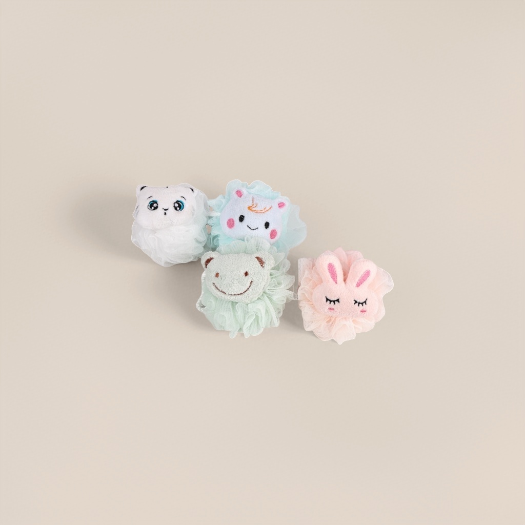 Four cartoon-shaped bath balls, children's fun foaming bath toys, soft and skin-friendly, can be hung Application Scenario
