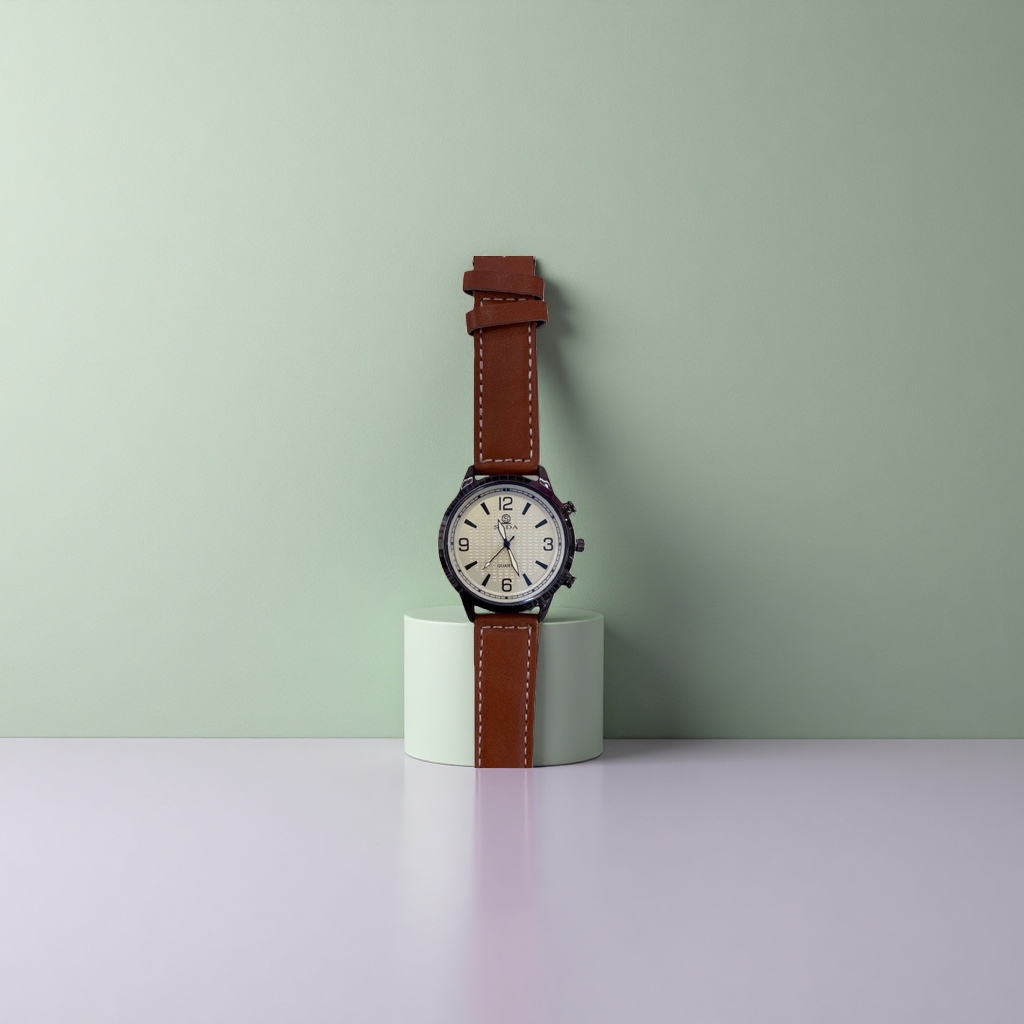 Brown leather strap men's quartz watch with genuine leather strap, simple business casual Application Scenario