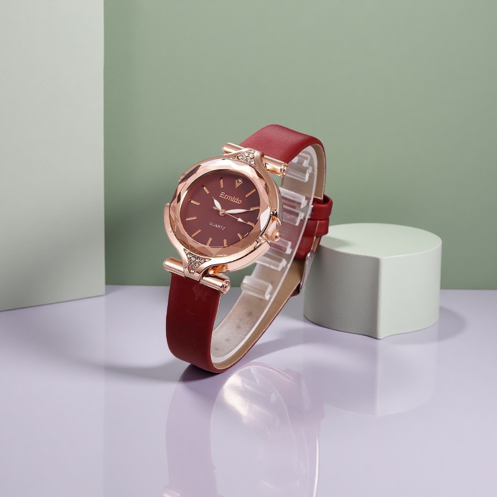 A fashionable and simple ladies' quartz watch with a wine red leather strap