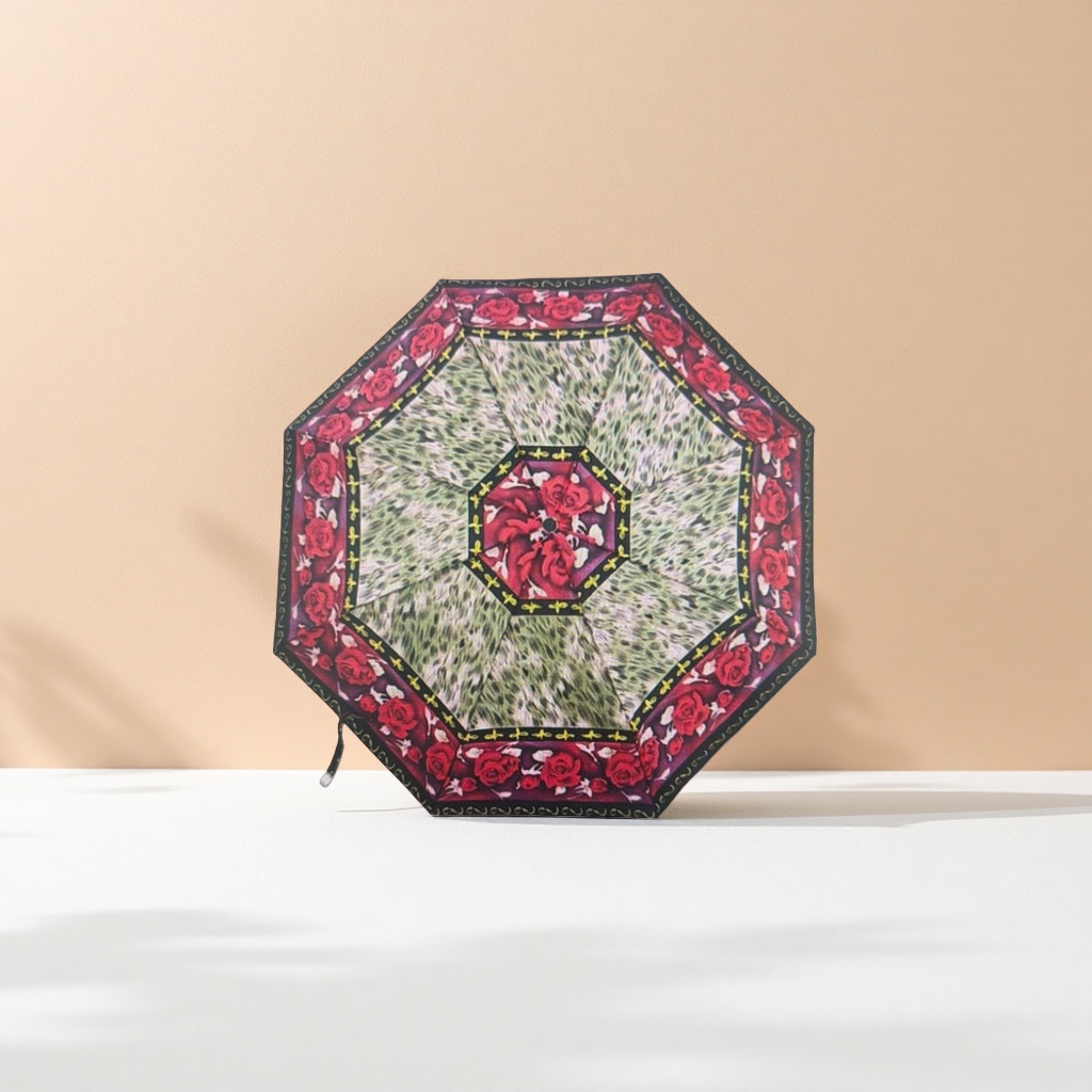 The red rose-patterned octagonal umbrella is waterproof, sun-proof and suitable for both sunny and rainy days