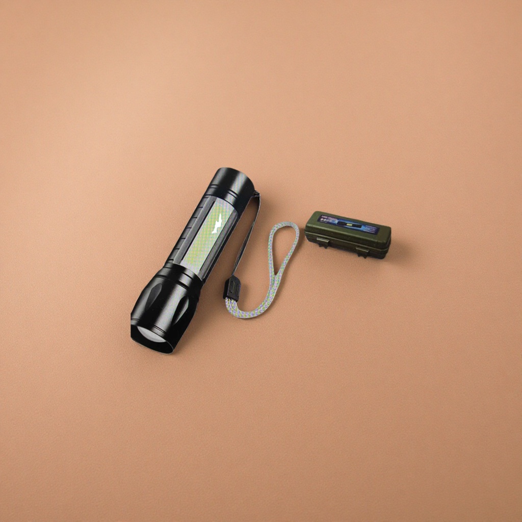 Linterna negra cordón de montaje caja de almacenamiento verde portátil luz brillante LED tipo de carga Application Scenario