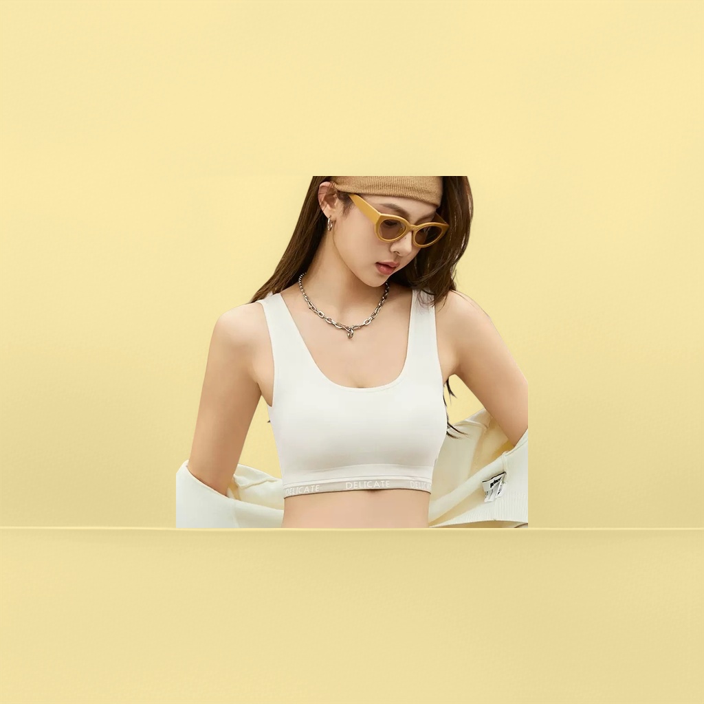 白色宽肩带运动背心女 DELICATE字母下摆 