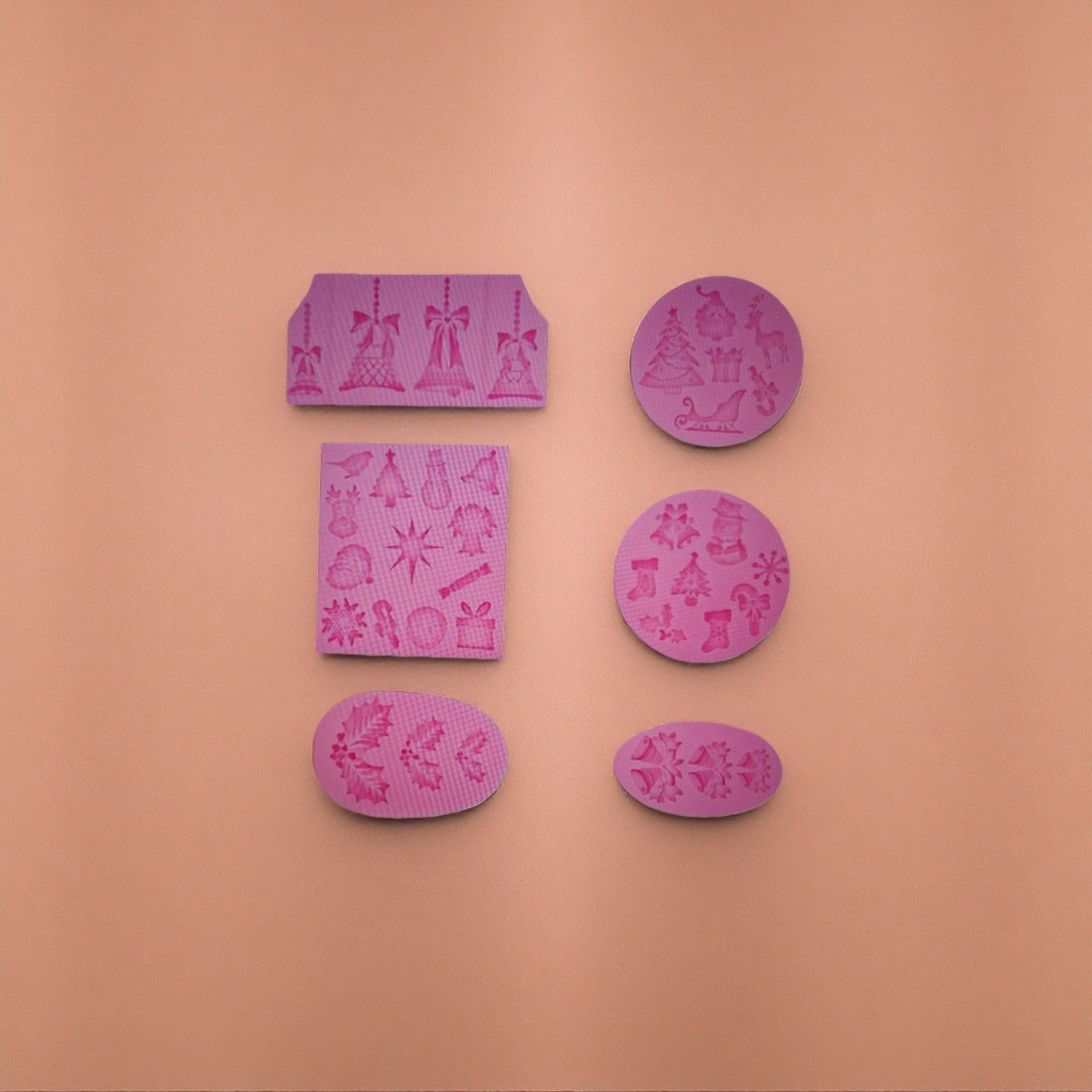 Pink Christmas-themed mold pattern baking DIY snowflake bell Christmas tree shape Application Scenario