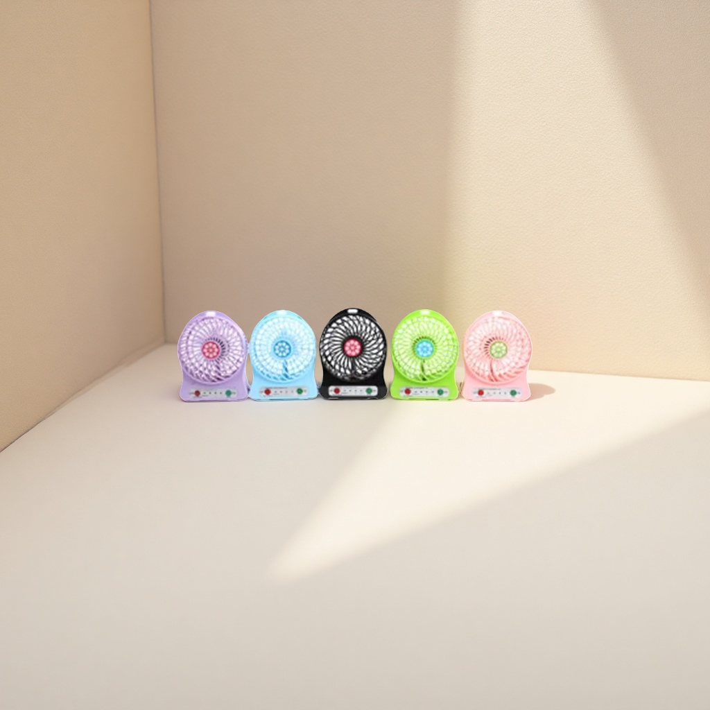 A portable mini USB charging desktop with a color fan, suitable for quiet student dormitories