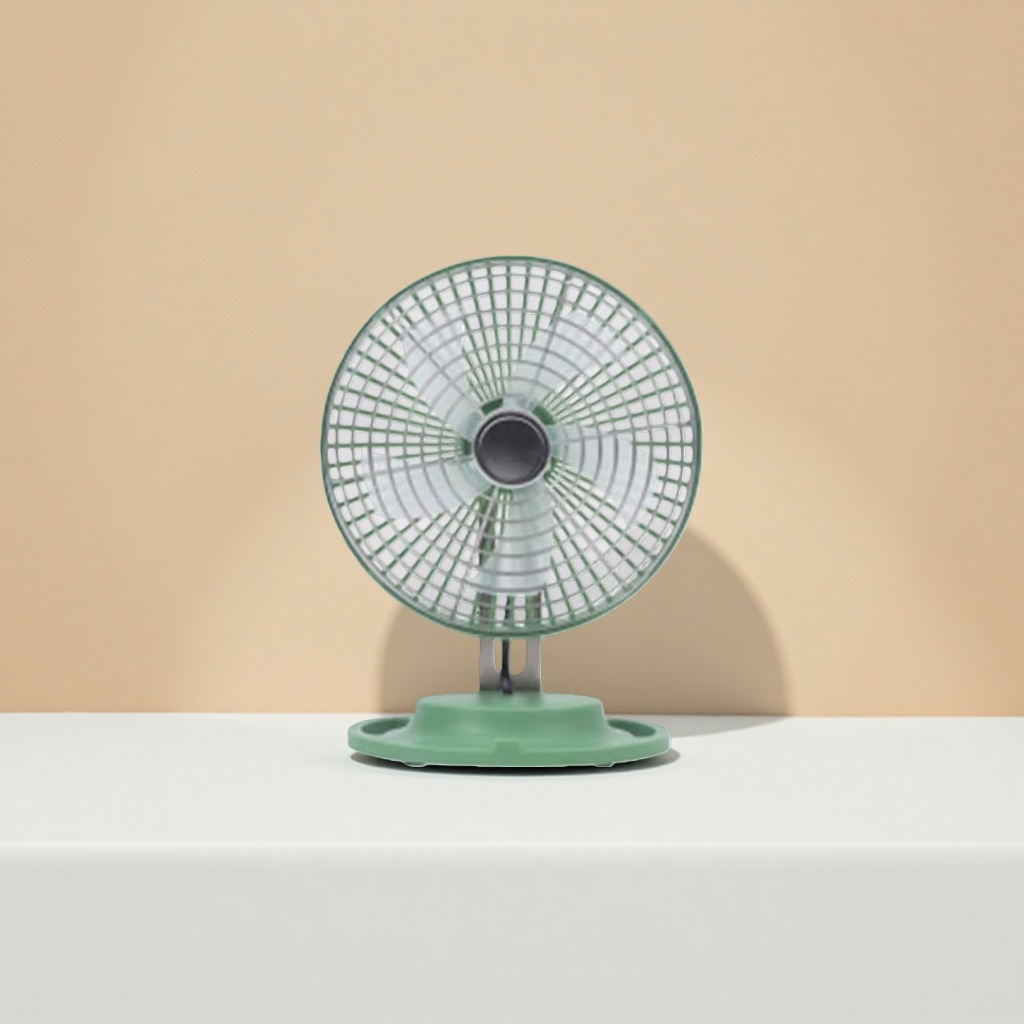Green small table fan, home silent and energy-saving desktop fan, USB charging, portable and mini
