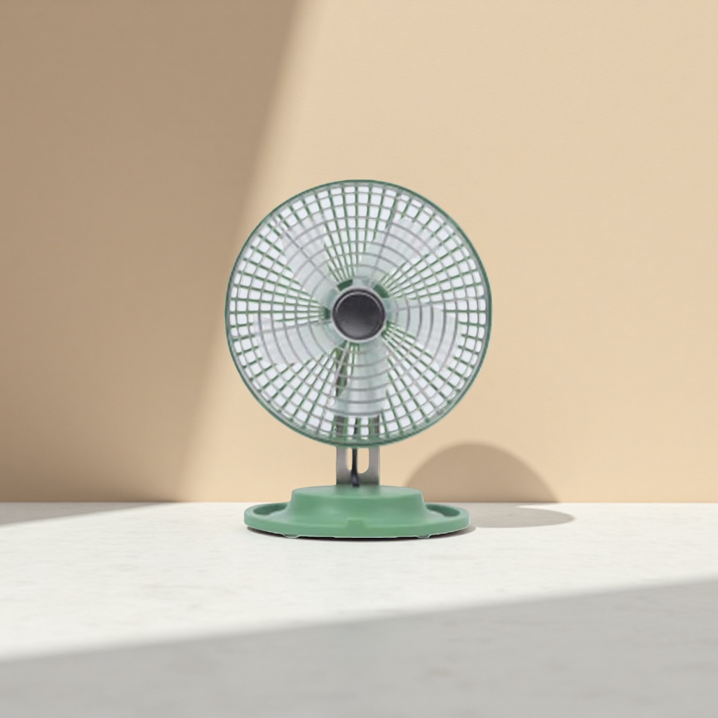 Green small table fan, home silent and energy-saving desktop fan, USB charging, portable and mini details Picture