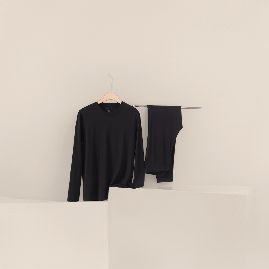 A black long-sleeved top and black long pants set, a slimming and draping cotton blended commuter two-piece underwear for warmth Specification image
