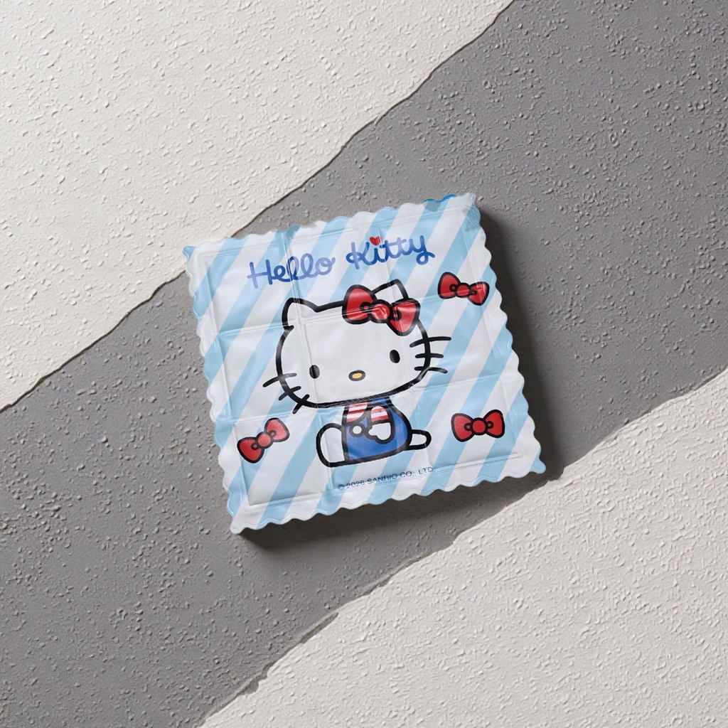 蓝白条纹Hello Kitty冰垫细节图
