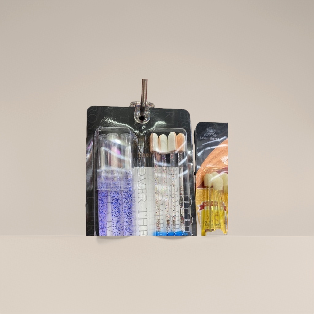 Black packaging makeup brush set of 12 professional makeup brushes comes with a storage bag Specification image