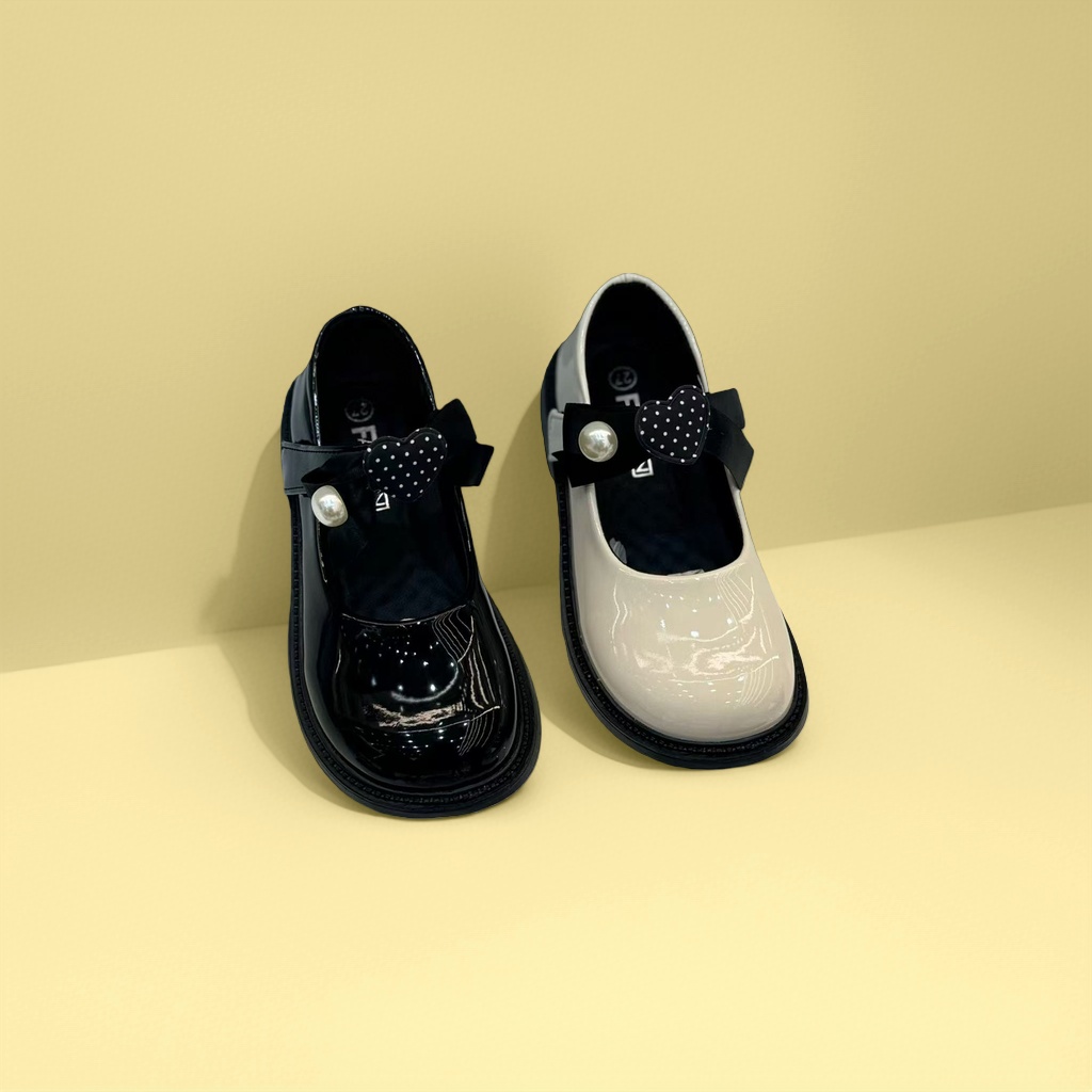 Black and off-white patent leather Mary Jane shoes, women's retro round-toed chunk-heeled single shoes details Picture