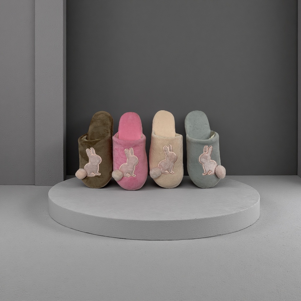 Plush cotton winter warm slippers with a cute home style Application Scenario