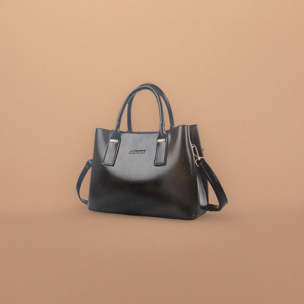 This black handbag is a simple and versatile commuter single-shoulder tote bag for women details Picture