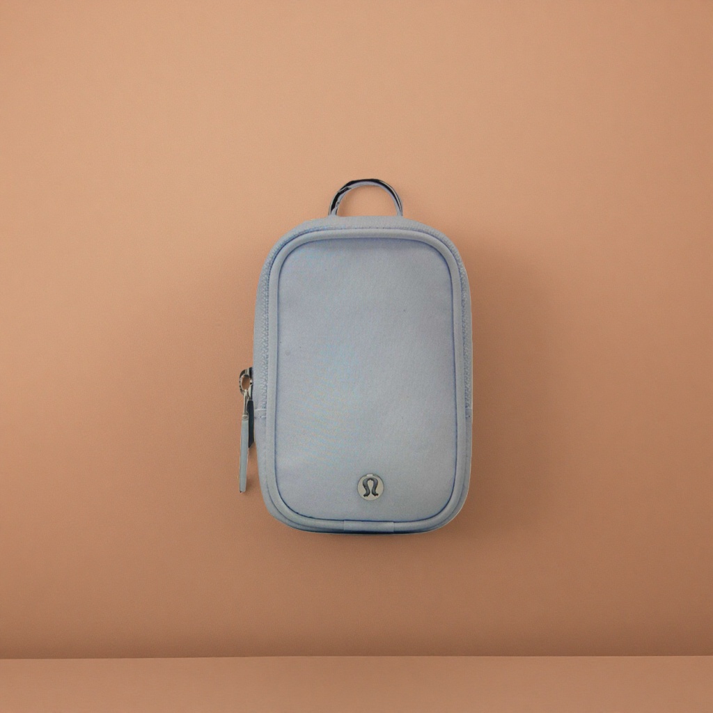 Lululemon light blue yoga fitness storage bag, portable folding multi-functional sports bag Specification image