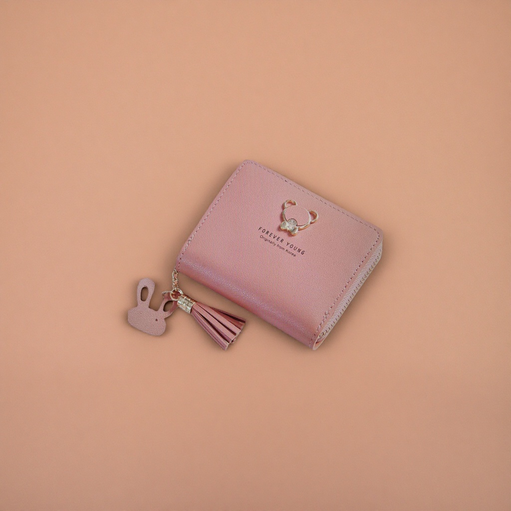 The pink lady's long wallet made of genuine calfskin is simple, fashionable and versatile Application Scenario