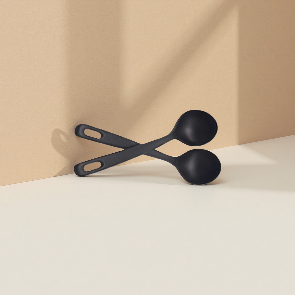 Black stainless steel soup spoon, long-handled household kitchen soup spoon, large spoon