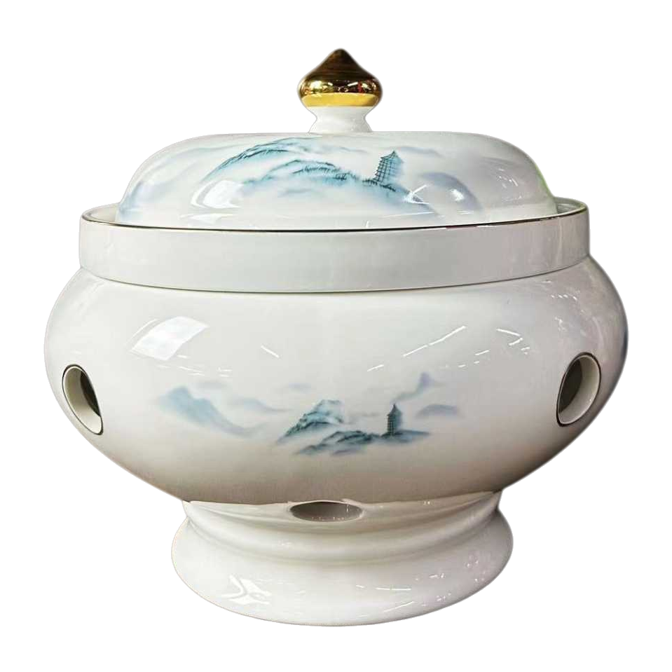 Blue and white landscape patterned porcelain covered bowl, ceramic tea set, Gongfu tea set, tea bowl with lid, household tea brewing vessel Item Picture