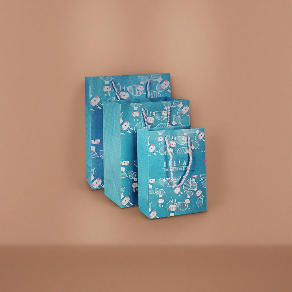 Blue cartoon rabbit gift bag, hand-held birthday party packaging bag Specification image