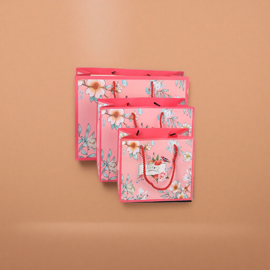 Pink floral pattern gift bags, hand-held paper bags, packaging bags for giving gifts, available in large, medium and small sizes Specification image