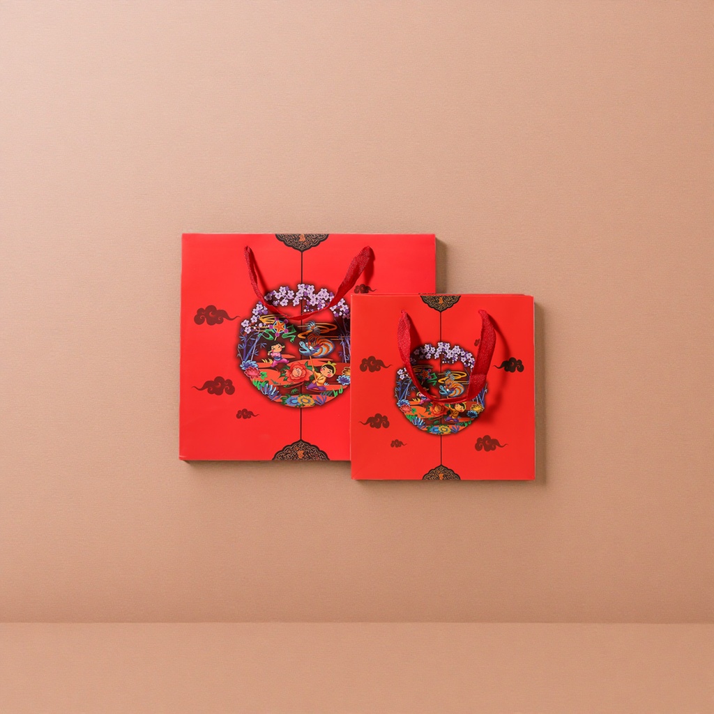 Red gift box packaging bags, universal gift bags, suitable for wedding, birthday, festival and other festive decorations Application Scenario