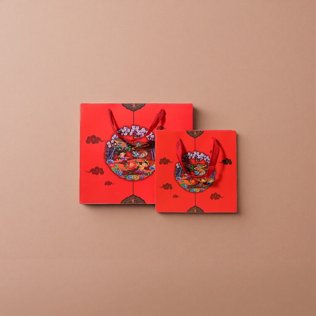 Red gift box packaging bags, universal gift bags, suitable for wedding, birthday, festival and other festive decorations Specification image