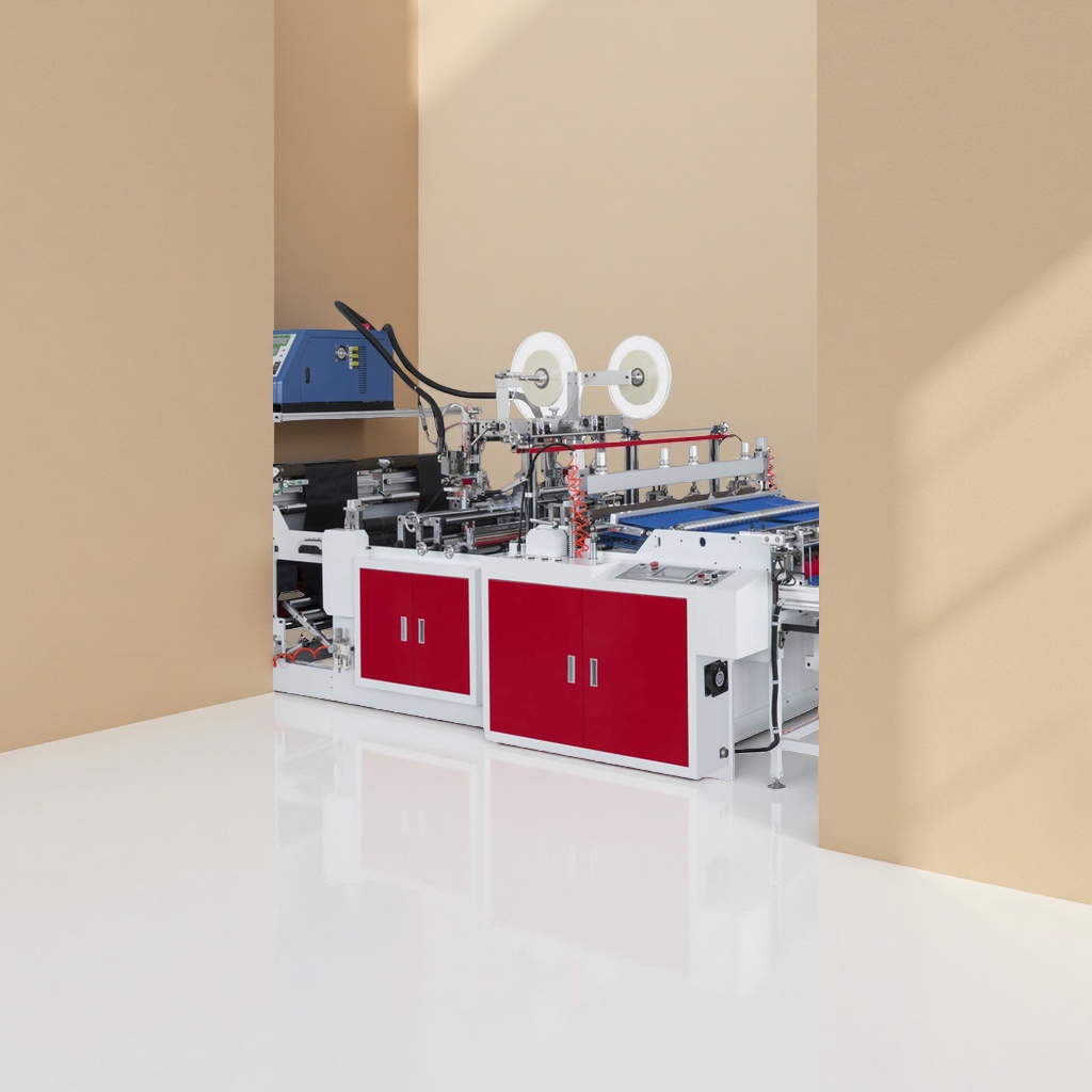 Red and white industrial bag-making machine, fully automatic vertical packaging machine details Picture