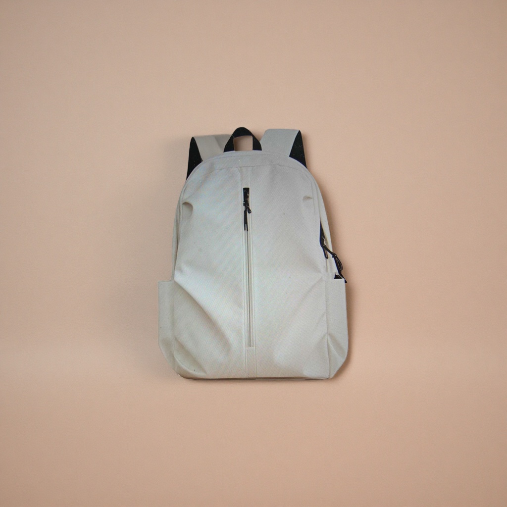 This white, simple and fashionable backpack is lightweight and has a large capacity for casual commuting Application Scenario