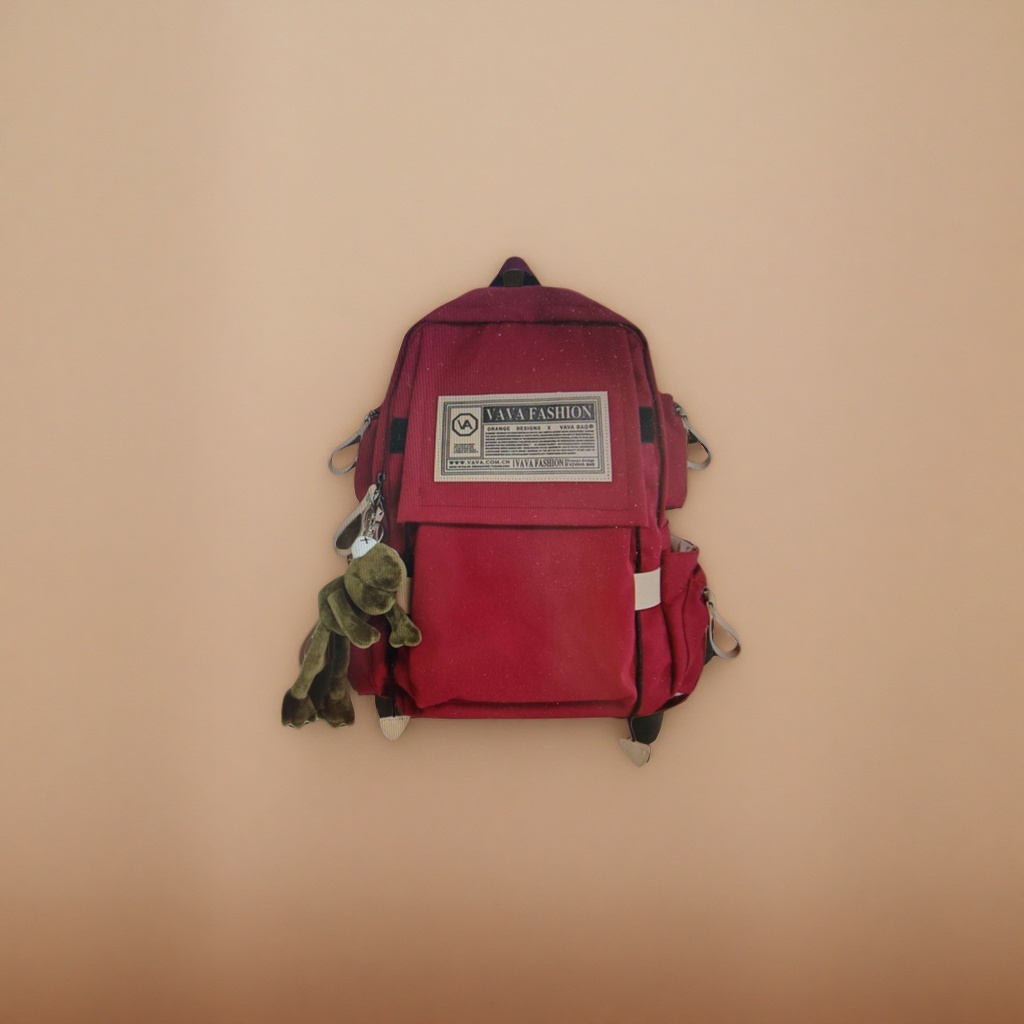 This red backpack is fashionable, lightweight and has a large capacity for student commuting and travel Application Scenario