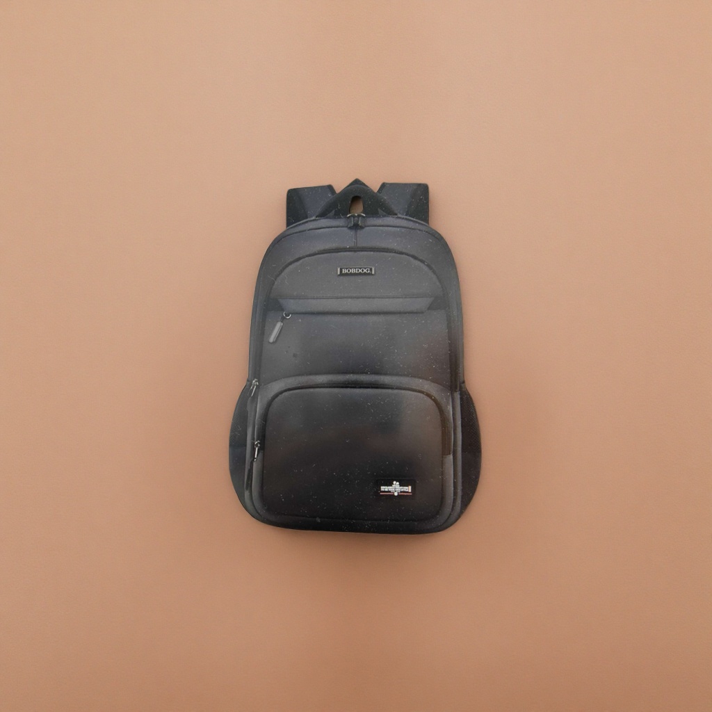 The black backpack is simple and has a large capacity. It is a lightweight and durable student commuting travel backpack details Picture