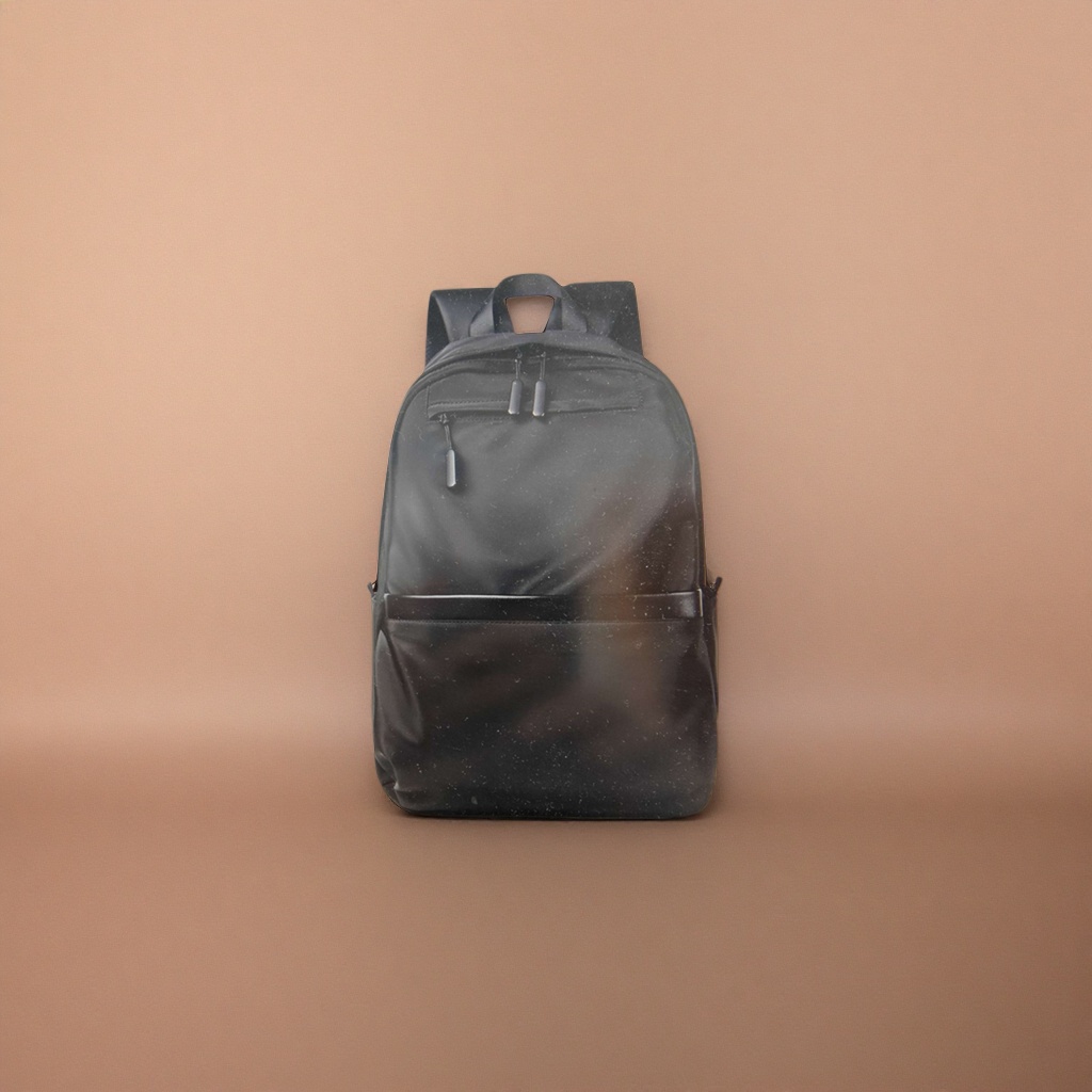 Black backpack, nylon waterproof, simple business and casual backpack for commuting Application Scenario