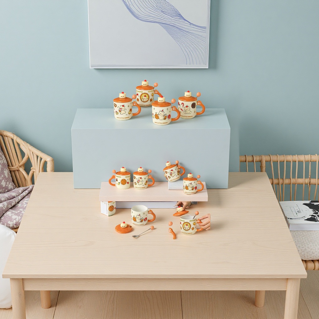 Cute little bear ceramic cup, adorable cartoon breakfast cup, household drinking water cup, gift cup Application Scenario