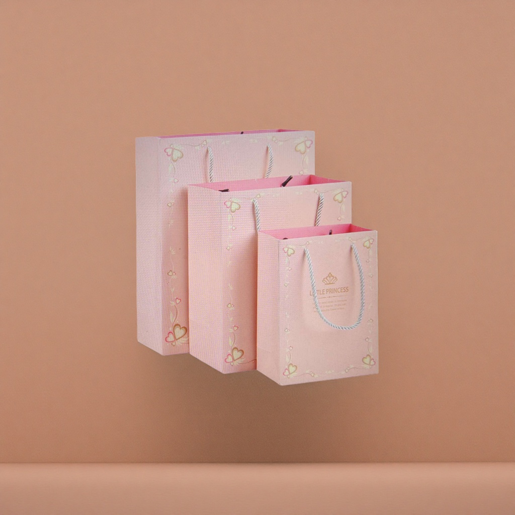 Pink heart-shaped patterned gift bag, hand-held paper bag, packaging bag, specially designed for gifting details Picture
